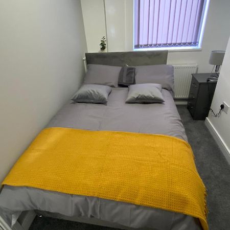 Great Home Of Relaxations Stoke-on-Trent ภายนอก รูปภาพ