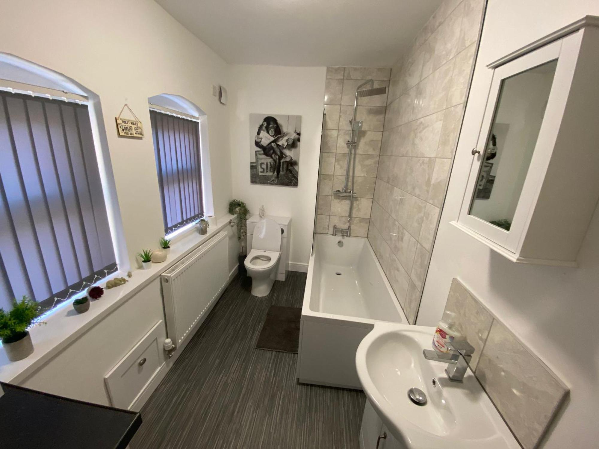 Great Home Of Relaxations Stoke-on-Trent ภายนอก รูปภาพ