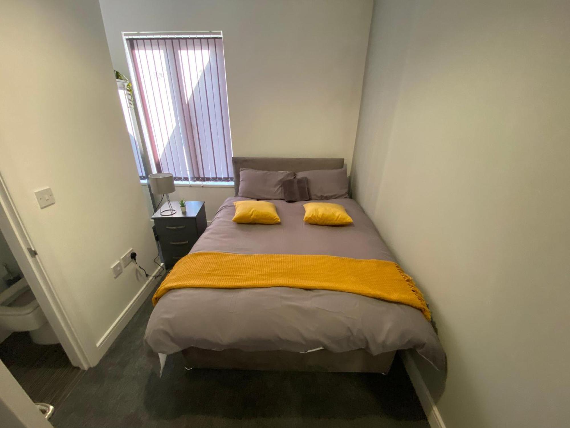 Great Home Of Relaxations Stoke-on-Trent ภายนอก รูปภาพ
